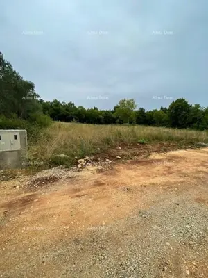 KRNICA - Atraktivno građevinsko zemljište - idealno za vaš novi dom ili investicijski projekt - 2