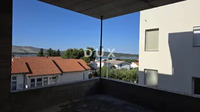 Stan 91,9 m², Žaborić - pogled na more i terasa - 5