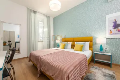 Stan 82 m², Pula Centar - pogled na Giardine - 3