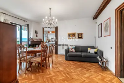 Kuća 230 m², Kostrena - pogled na more i vrt - 18