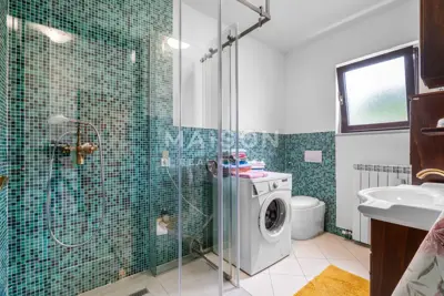 Kuća 230 m², Kostrena - pogled na more i vrt - 7