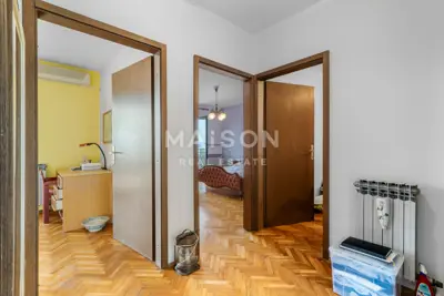Kuća 230 m², Kostrena - pogled na more i vrt - 12