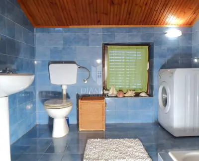 House 318 m², Poreč - 5 bedrooms and 2 bathrooms - 19