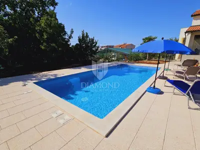 House 318 m², Poreč - 5 bedrooms and 2 bathrooms - 11