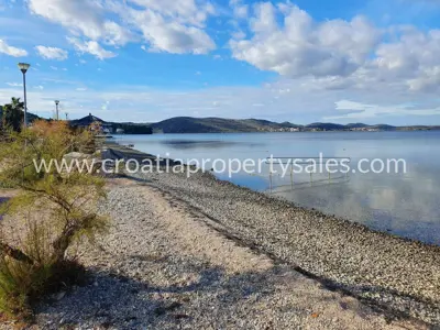 Građevinski teren 2.800 m², Šibenik - prvi red do mora - 12