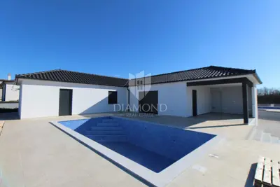 House 115 m², Marčana - pool and covered terrace - 2