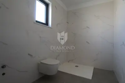 House 115 m², Marčana - pool and covered terrace - 4