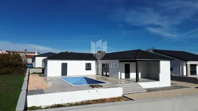 House 115 m², Marčana - pool and covered terrace - 13