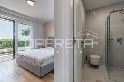 Wohnung zum Kauf in Poreč, 125 m² - 14