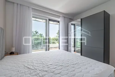 Wohnung zum Kauf in Poreč, 125 m² - 19