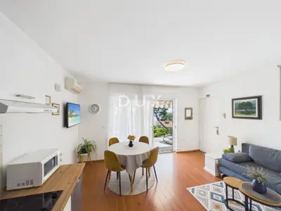 Istra, Rovinj, apartmanska kuća, 120 m², 50 metara od mora - 19