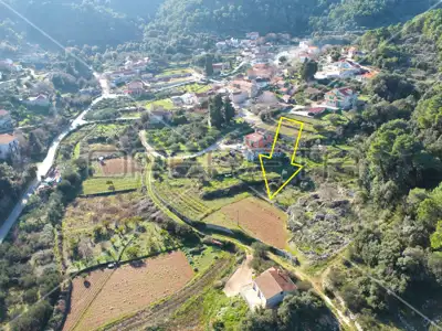 Building land 3 112 m², Dol, quiet location near Stari Grad - 2