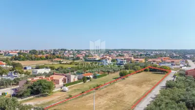 Attraktives Baugrundstück in Vodnjan! - 2