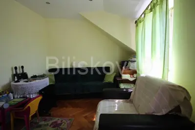 Split, Varoš, 2 stana i dvorište 87 m², dojam kuće - 3