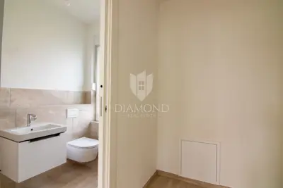 Kastav, dvoetažni stan sa garažom, pogled more - 17