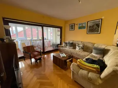 Wohnung im ersten Stock eines Wohngebäudes, Plovanija - Zadar