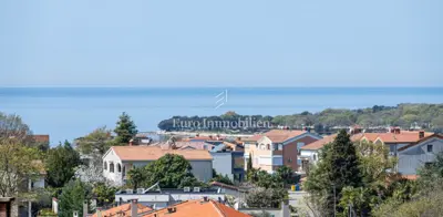 Stan 70 m², Poreč - pogled na more i terasa - 10