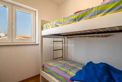 Stan 70 m², Poreč - pogled na more i terasa - 15