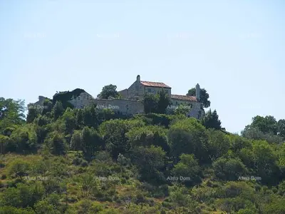 Building land 918 m², Kaštel, Buje - quiet location - 2