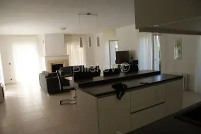 Vila 205 m², Splitska - bazen i panoramski pogled na more - 11