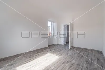 Pula, stan 74 m² u samom srcu grada - 4