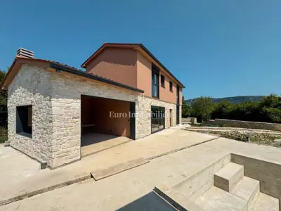 Labin - kamena vila s bazenom - 5