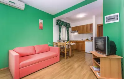 Apartmanska kuća 806 m², Poreč - 2 km od plaže - 6