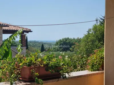 Apartmanska kuća 806 m², Poreč - 2 km od plaže - 10