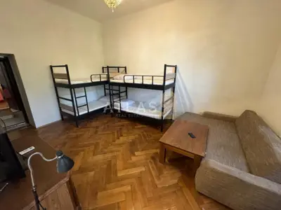Apartment for rent in Centar, 187 m² - 2