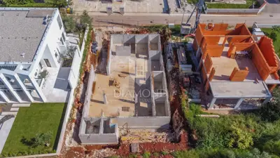 Building plot 499 m², Umag - quiet zone near the center - 2