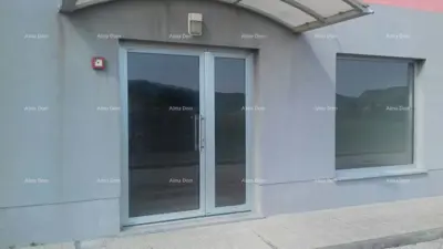 Buzet – Prodaja poslovnog prostora u prizemlju, 55 m²