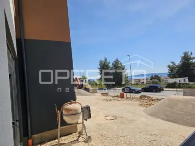 Commercial property for rent in Bili brig, 190 m² - 7