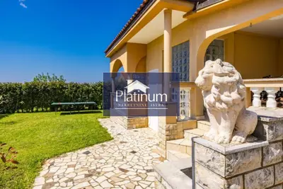 Haus 280 m², Peroj - 600 m vom Meer, Blick auf Brijuni - 3
