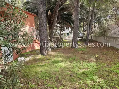 Kuća 48 m², Otok Hvar - drugi red od mora - 2