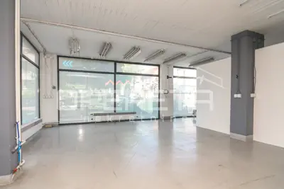 POSLOVNI PROSTOR, TREŠNJEVKA, 81 m², ULIČNI LOKAL.