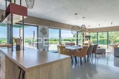 ISTRA, VIŽINADA - Moderne Villa mit Pool, atemberaubendem Panoramablick und luxuriösem Interieur - 9