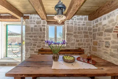 Zadar, Privlaka, Verkauf, Steinhaus mit Pool, Garten und Parkplatz. - 6