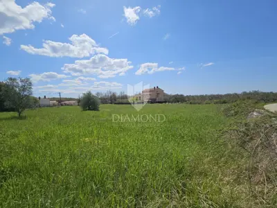 Baugrundstück 1.186 m², Poreč - Meerblick - 2