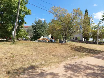 Imanje 332 m², Oprtalj - dvije kuće i zemljište 1 297 m² - 4
