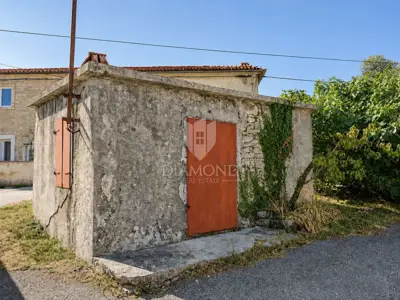 Kamena kuća za adaptaciju, Barban, okućnica 600 m² i potencijal - 12