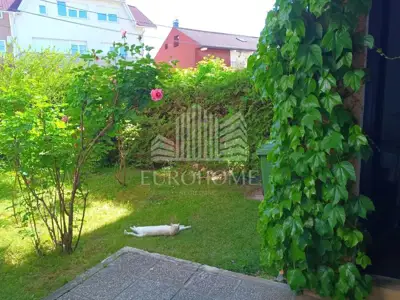 Stan 58 m², Kromosovo naselje, vrt i tavan - 9