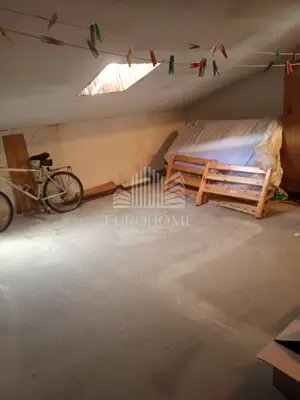 Stan 58 m², Kromosovo naselje, vrt i tavan - 12