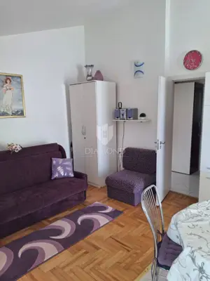 House 77 m², Ravni - sea view and two units - 18