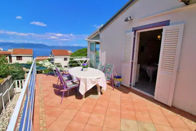 House 77 m², Ravni - sea view and two units - 2