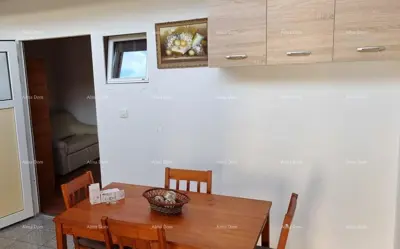 Buje. Apartment for sale in Kaštel, area of 85 m² - 4