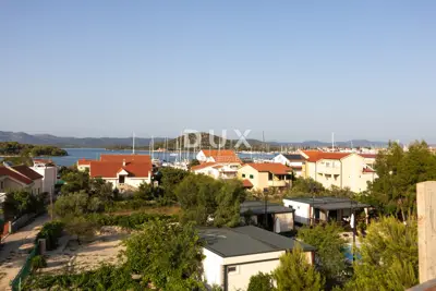 Murter, Podvrške, 1-sobni stan, 60,30 m², pogled na more - 5