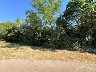 Građevinsko zemljište 3.491 m², Labin - mirna lokacija - 3