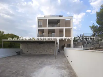 Stan, Primošten, 97 m², 2-soban, 590 000 € - 2