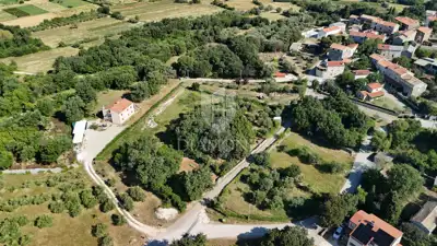 Bauland 687 m², Kanfanar - ruhige Lage - 2