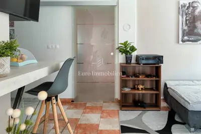 Apartment with parking in a peaceful environment - 8
